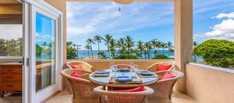 Aloha Condos, Beach Villas at Kahaluu, Villa 1-202, Beach View, AC