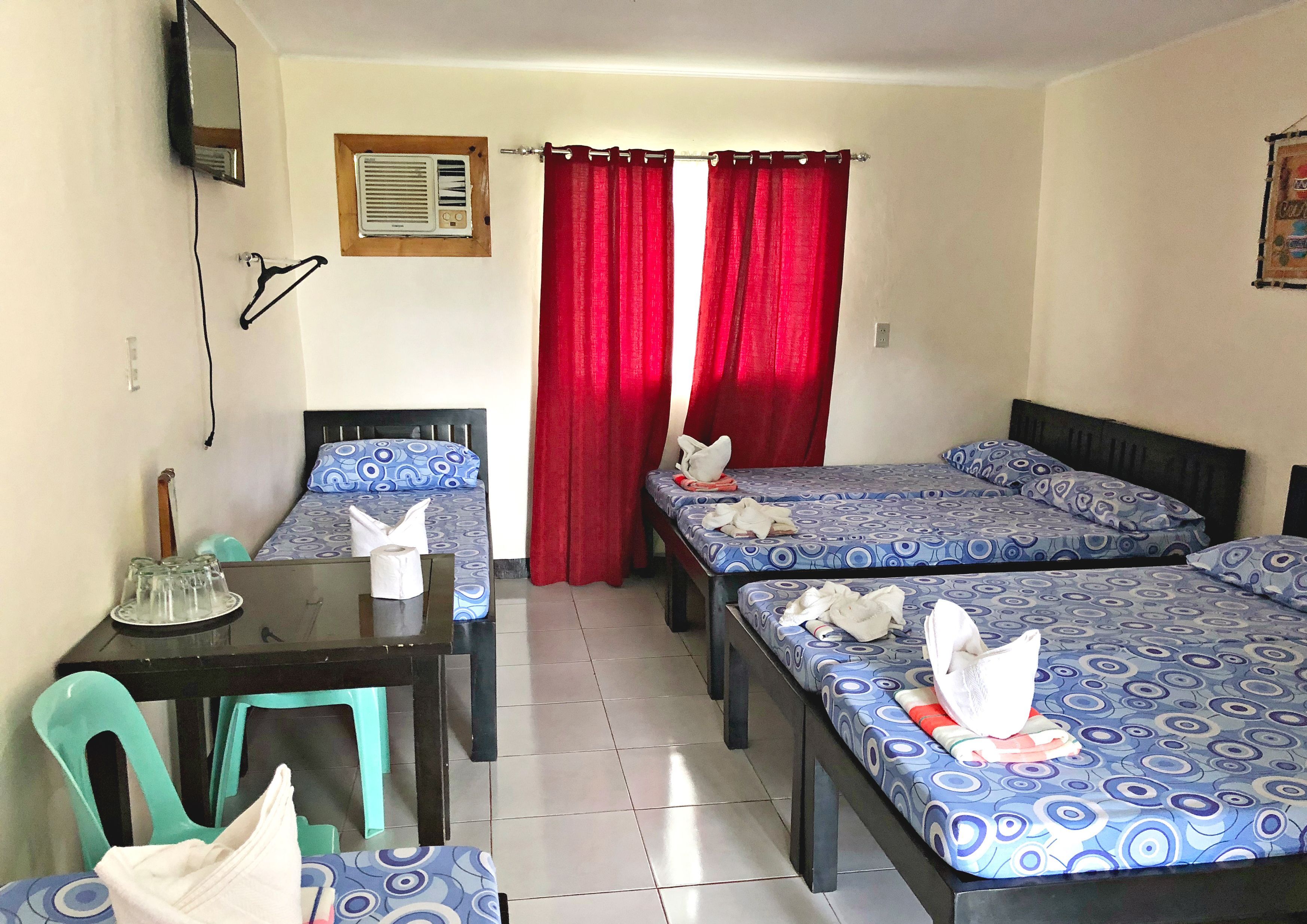 suite | desk, iron/ironing board