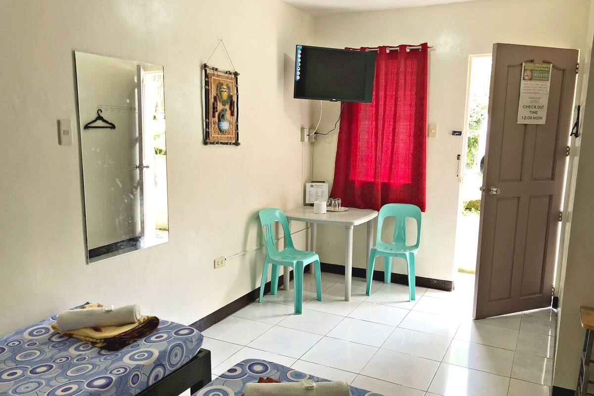 suite | desk, iron/ironing board