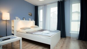 Classic Suite, 1 Queen Bed with Sofa bed, Non Smoking (Mickiewicza 32) | Iron/ironing board, cots/infant beds, free WiFi