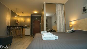 Tabla de planchar con plancha, cunas y wifi gratis