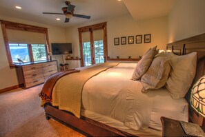 5 bedrooms, iron/ironing board, WiFi, bed sheets