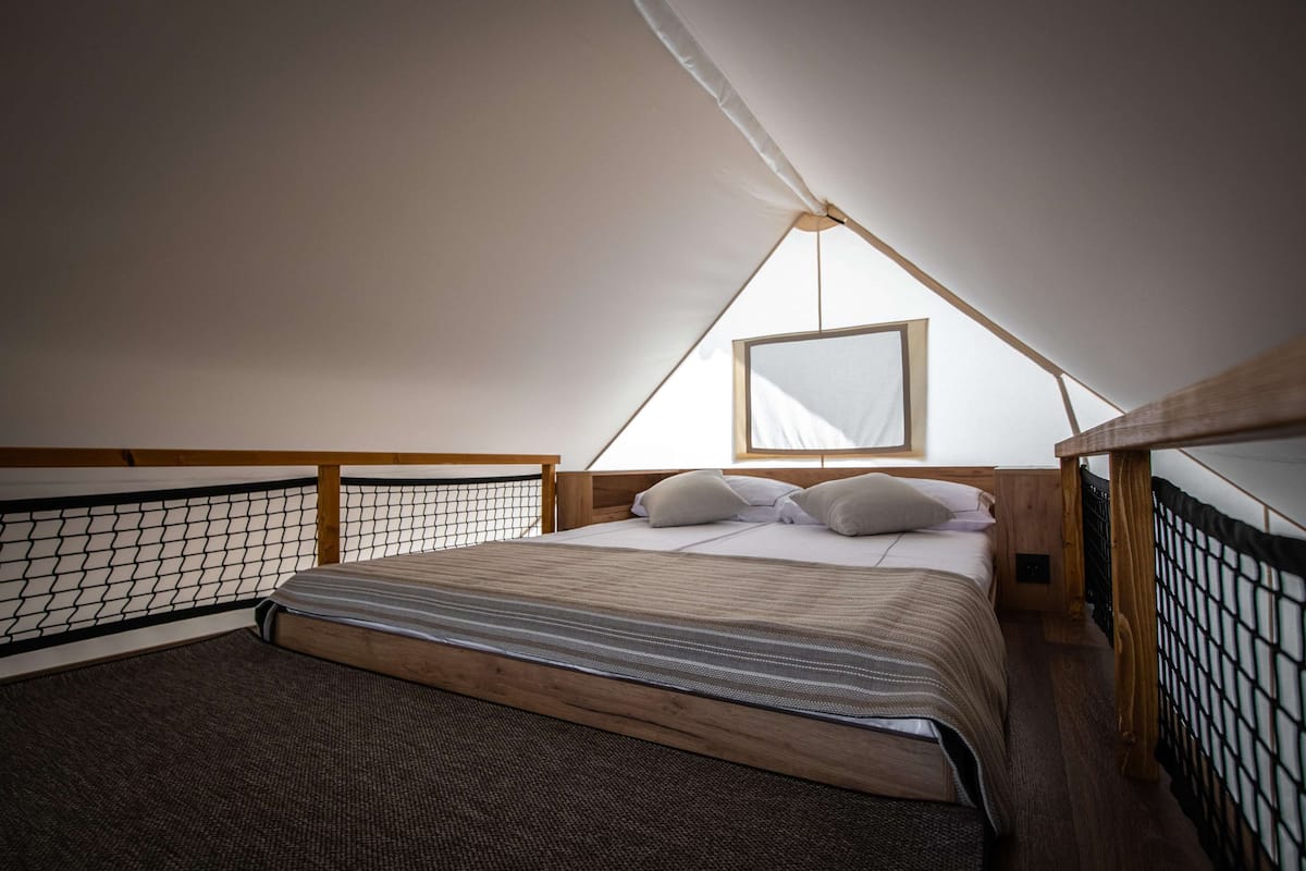 Tente Premium, 3 chambres (Safari 4+2)