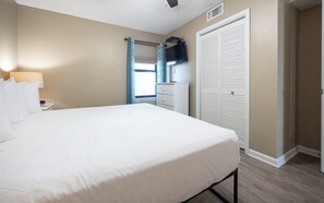 1 chambre, fer et planche Ă repasser, Wi-Fi gratuit, draps fournis