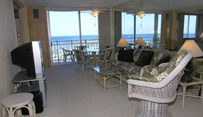 Interior - Aloha Condos, Ilikai Marina, Condo 1190, Oceanfront, AC (Honolulu)
