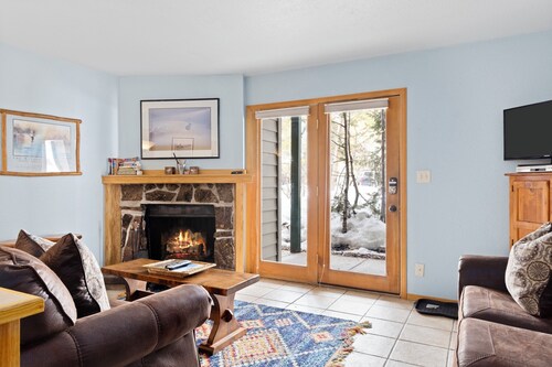 Outpost: Spruces 3 - Located in the Aspens!