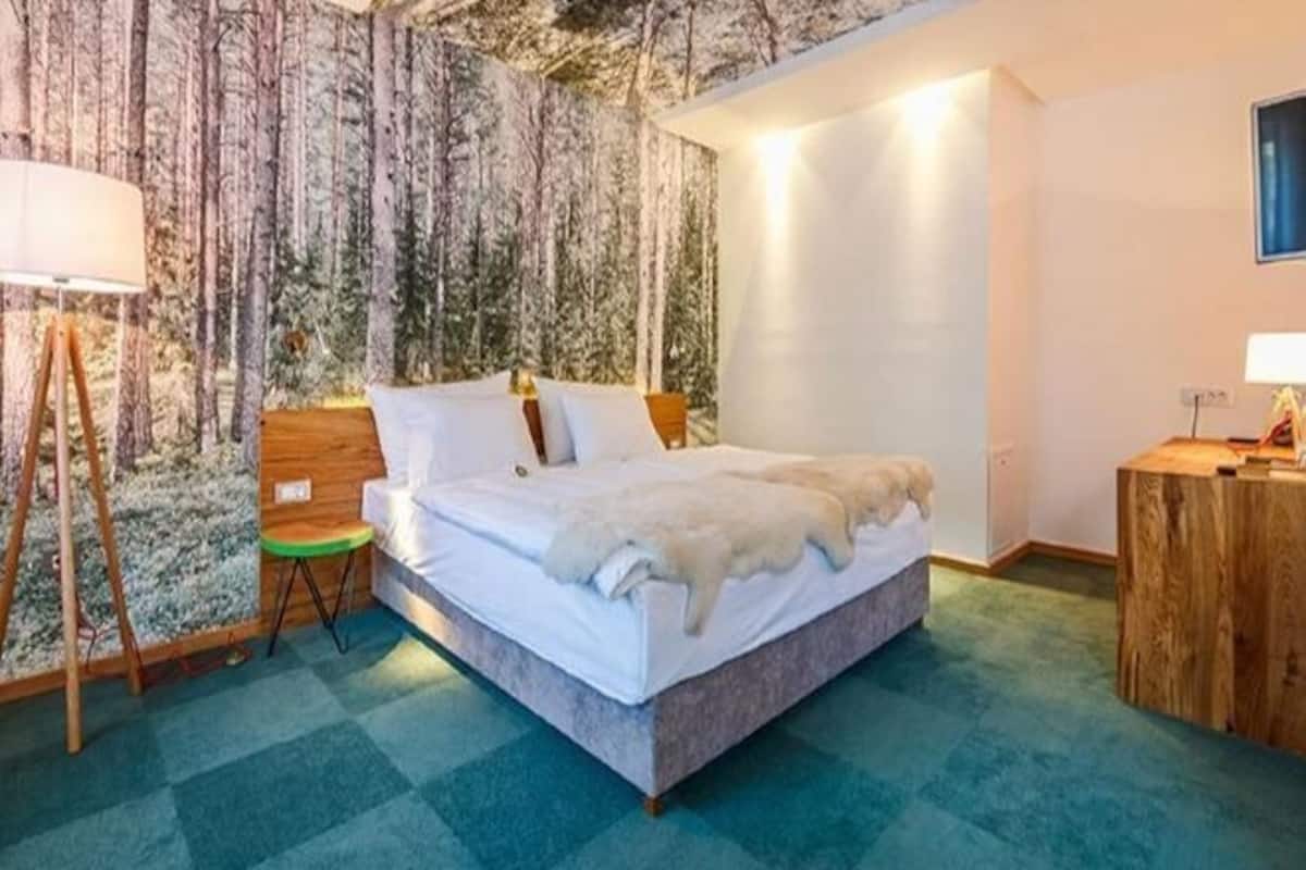 1 bedroom, minibar, in-room safe, desk