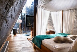 Superior suite (Rabbit) | 1 dormitorio, minibar, caja fuerte y escritorio