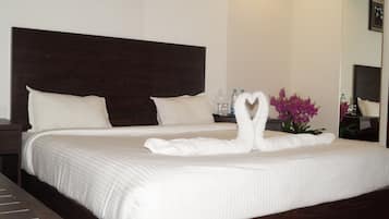 1 bedroom, minibar, in-room safe, desk