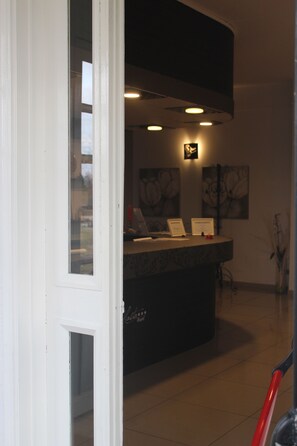 Reception - Hotel Hasta Resort (Asti)