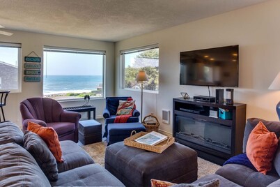Ocean Views & Tide Pool Access! Yachats!