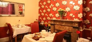 Daily English breakfast (GBP 5 per person)