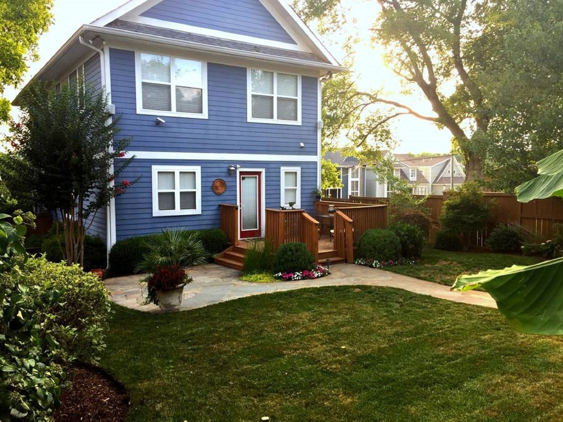 Walk to Downtown while enjoying a private residence loaded with amenities!