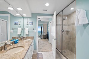 Shower, hair dryer, towels