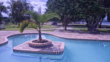 مشاهدة الحيوانات البريّة