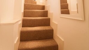 Staircase - Courthouse Apartments (Watford)