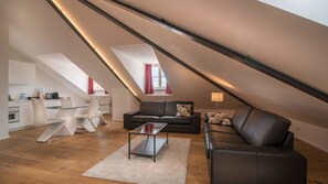 Penthouse | Cuisine privée | Réfrigérateur, micro-ondes, plaque de cuisson, lave-vaisselle