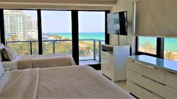 4 bedrooms, iron/ironing board, free WiFi, bed sheets