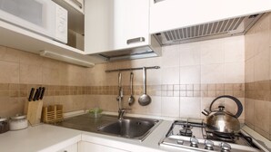 Apartment, 1 Bedroom, Non Smoking, City View | Private kitchen | Coffee/tea maker, full-sized fridge, microwave, stovetop - Rome Accommodation - Farnese (Rome)
