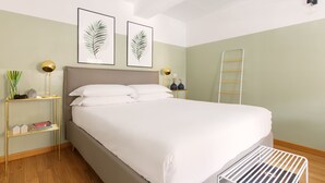 Apartment, 1 Bedroom, Non Smoking, City View | 1 bedroom, iron/ironing board, free cots/infant beds, free WiFi - Rome Accommodation - Farnese (Rome)