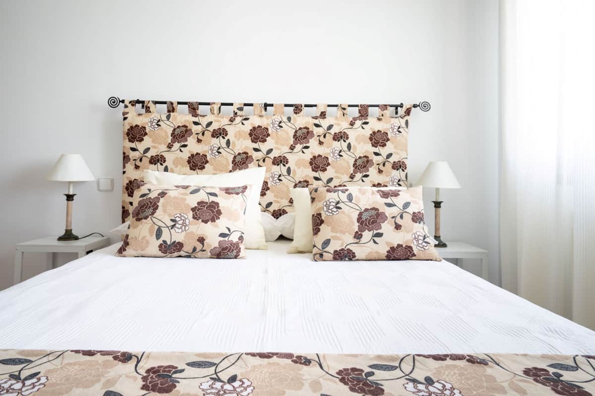 Chambre Double Deluxe, rez-de-chaussée | 1 chambre, draps en coton égyptien, literie de qualité supérieure