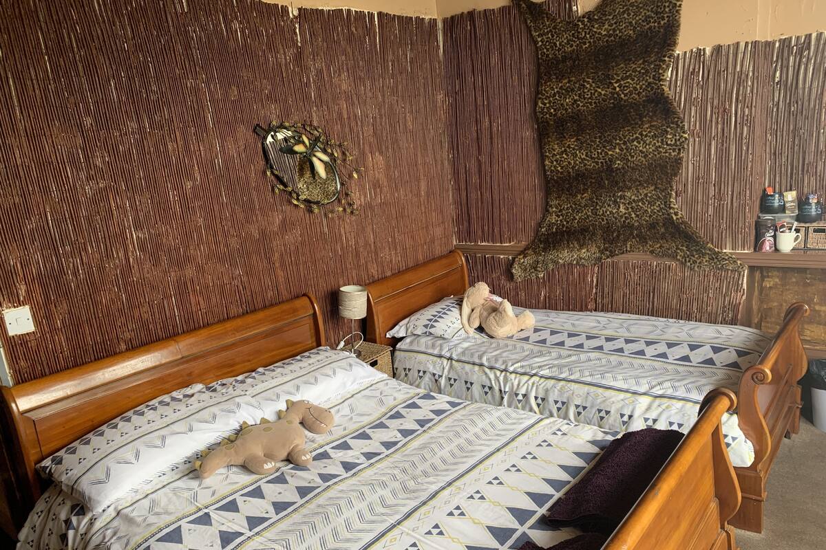 Wifi gratis y ropa de cama