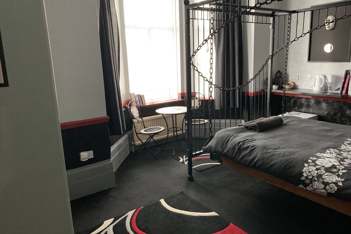 Habitación doble, 1 cama King size (Ankh) | Wifi gratis y ropa de cama