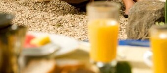 Laura's House Bed & Breakfast