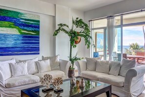 Superior Double Room, 2 Bedrooms, 2 Bathrooms, Ocean View | Living room - Paradise in Juan Dolio (Guayacanes)