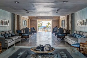 Lobby sitting area - Paradise in Juan Dolio (Guayacanes)