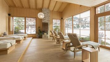 Indoor pool, outdoor pool, sun loungers