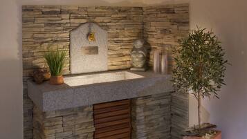 三溫暖烤箱、蒸氣室、土耳其浴、美體療程、芳療、敷體療程