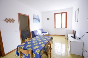 Apartment (Bagnaia n.8) | Wohnbereich | Fernseher