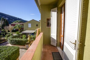 Apartment (Bagnaia n.18) | Balkon