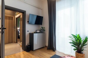 Leilighet, 1 soverom (Avio) | Oppholdsområde | Flatskjerm-TV