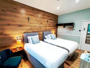 Chambre avec lits jumeaux