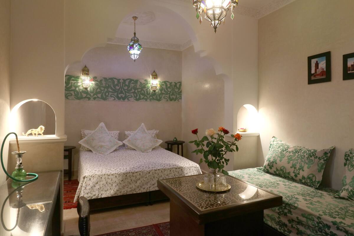Standard Double Room | 1 bedroom, in-room safe, iron/ironing board, cribs (free)