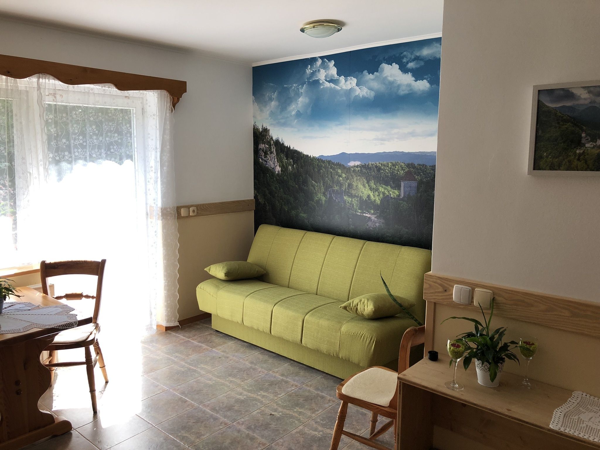 Classic Room, Mountainside