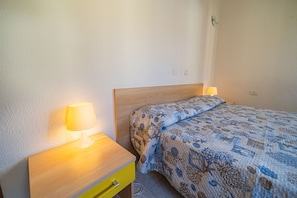 Apartment | 1 bedroom, cots/infant beds - Appartamento Costa del Sole (Marciana)