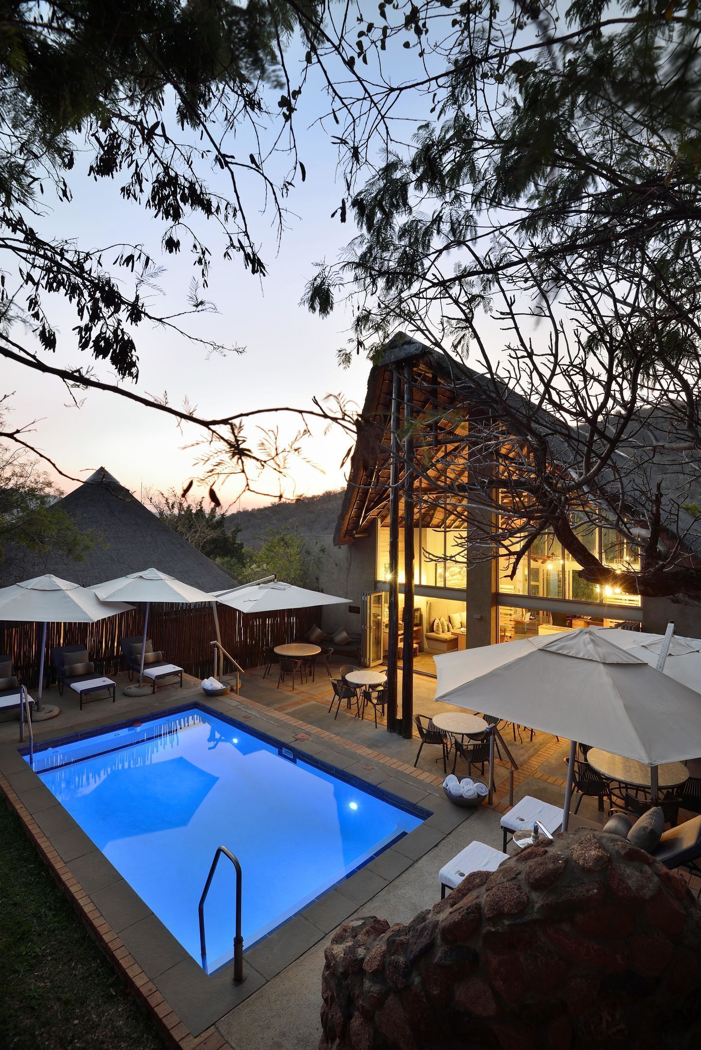 2 outdoor pools