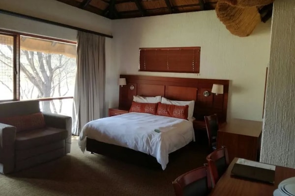 1 Bedroom Chalet | Bed sheets