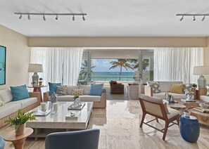 Presidential Penthouse | Living room - Costa Atlantica Beach Condos (Punta Cana)