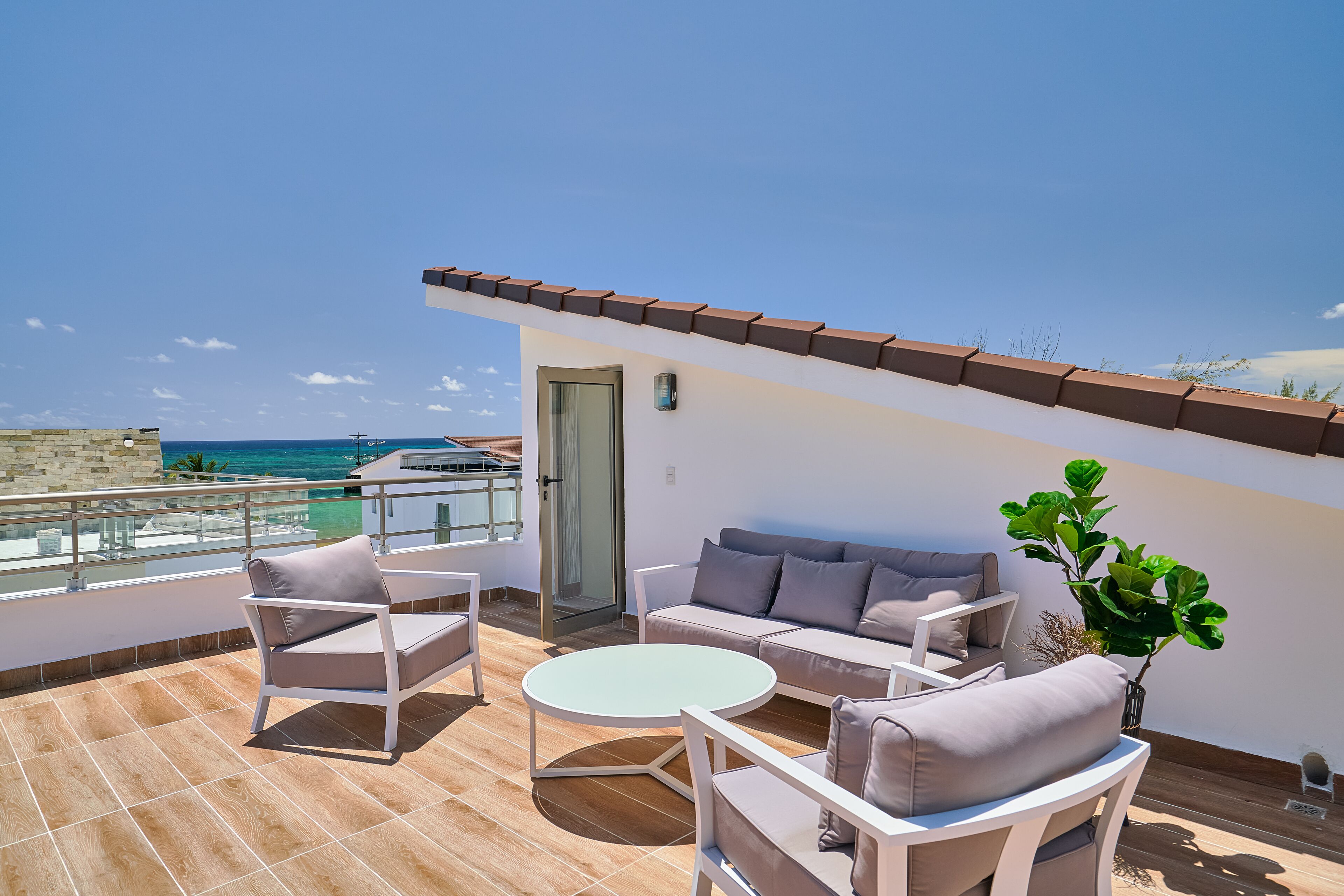 Luxury Penthouse, 3 Bedrooms | Terrace/patio