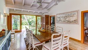 Superior House, 4 Bedrooms, Private Pool | In-room dining - Cozy Villa (La Romana)