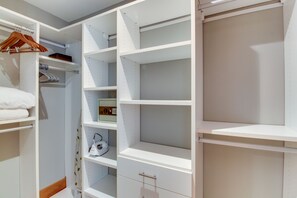Deluxe Apartment, 1 Bedroom, Ensuite | Room amenity