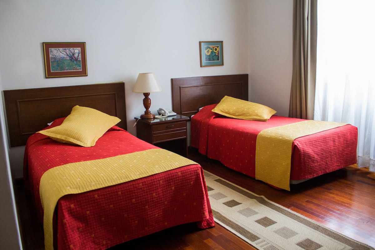 Double Room, 2 Twin Beds | 1 bedroom, premium bedding, minibar, desk