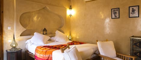 Literie de qualité supérieure, minibar, coffres-forts dans les chambres