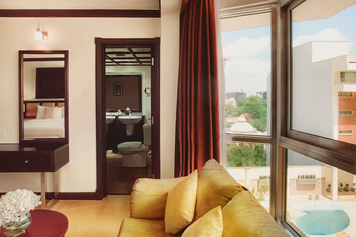 Superior Room, 1 King Bed | 1 bedroom, Egyptian cotton sheets, premium bedding, pillowtop beds