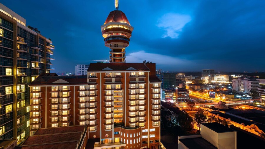 Mövenpick Hotel & Residences Nairobi