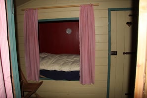 Cabin, 1 Double Bed | Iron/ironing board, free WiFi